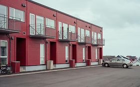 New Three Bedroom Townhouses With Sea View