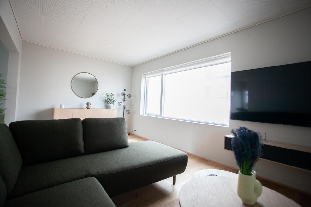 New Three Bedroom Townhouses With Sea View Tórshavn Eksteriør billede