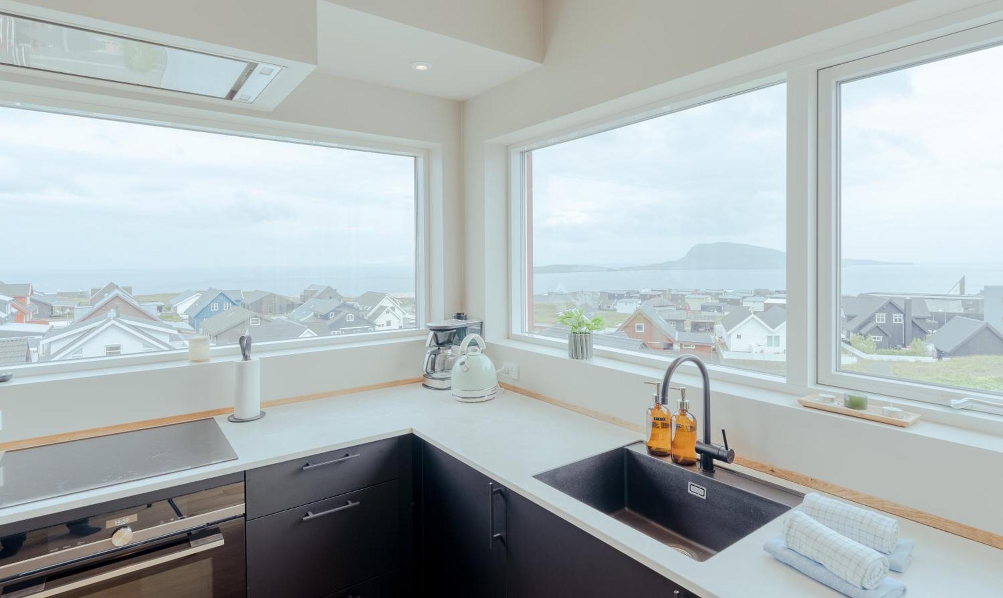 New Three Bedroom Townhouses With Sea View Tórshavn Eksteriør billede
